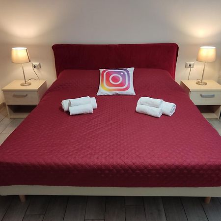 Guest House Web Room Piza Zewnętrze zdjęcie