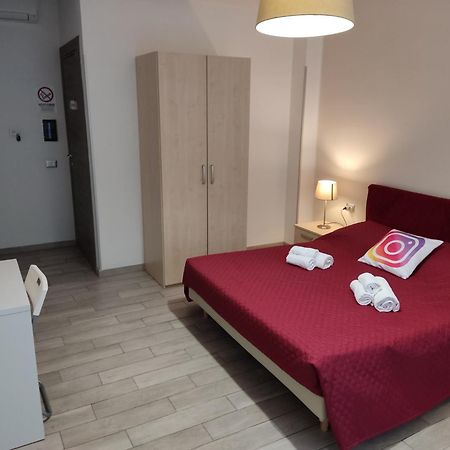 Guest House Web Room Piza Zewnętrze zdjęcie