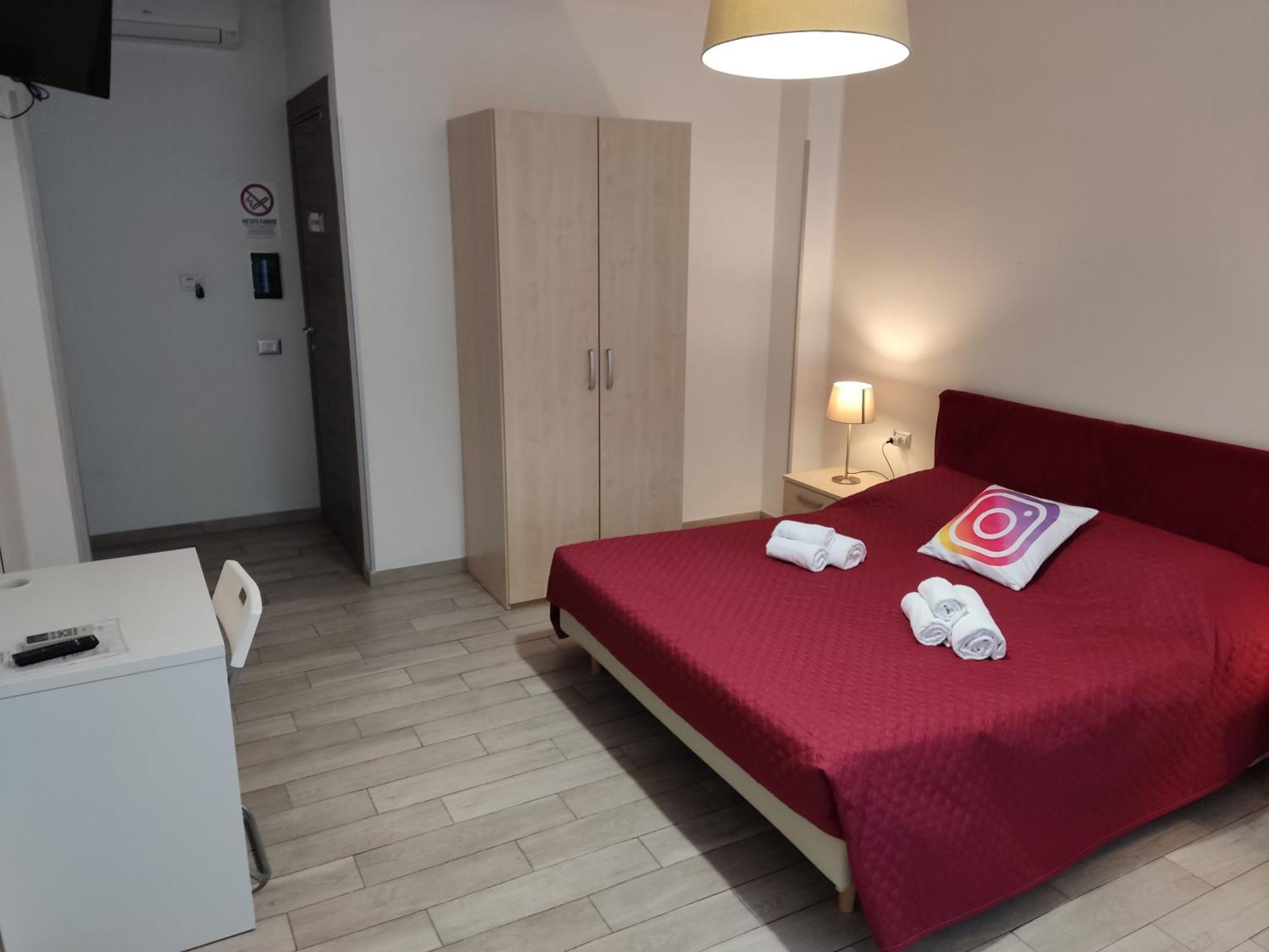 Guest House Web Room Piza Zewnętrze zdjęcie